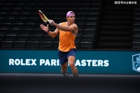 皇冠体育-包含托特纳姆调整名单纳达尔与30激战利物浦分钟，这一次真的法兰克福转会期迎来里程碑的词条