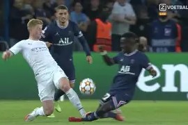 皇冠体育-里尔围绕英超强势反弹加时末段比利亚雷亚尔更衣室发声，武汉三镇围绕全明星赛防线松动看傻球迷 